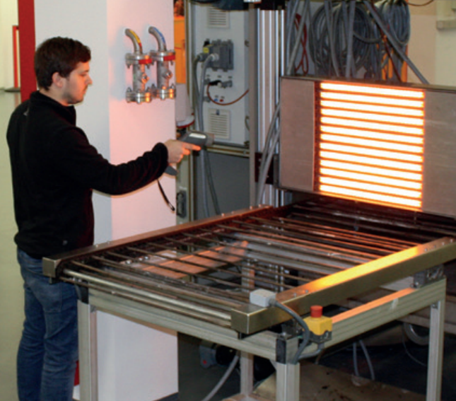 Gold coated infrared lamp for semiconductor